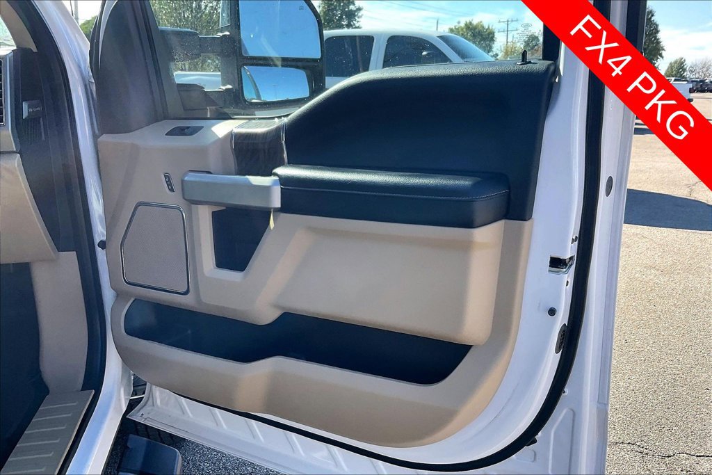 Used 2017 Ford F350 Lariat w/ Tow Technology Bundle AWD/4WD image 23