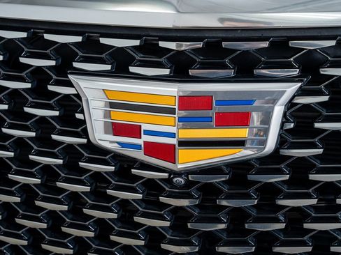 Used 2023 Cadillac Escalade Premium Luxury w/ Touring Package image 17