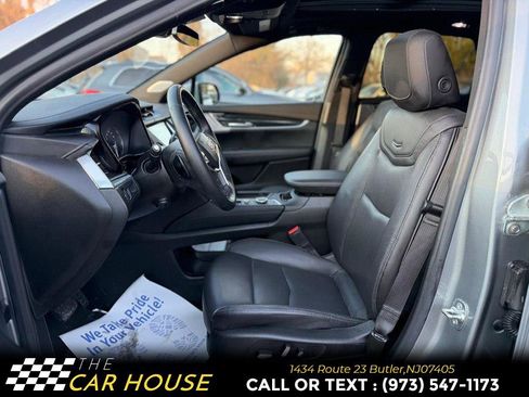 Used 2025 Cadillac XT5 Premium Luxury FWD image 15
