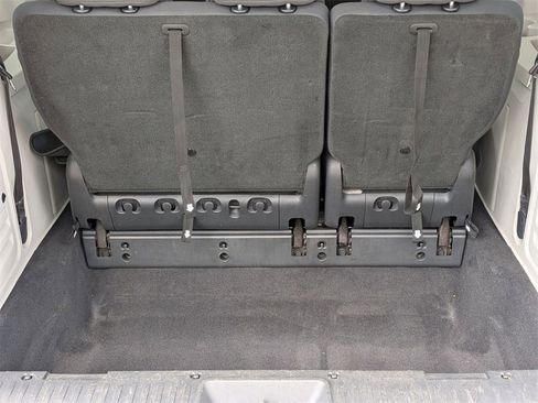 Used 2010 Dodge Grand Caravan SE w/ SE Plus Group image 23