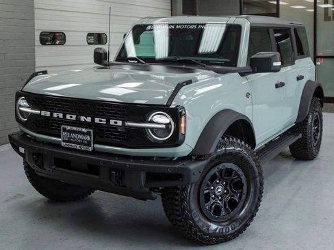 Used 2024 Ford Bronco Wildtrak AWD/4WD image 13