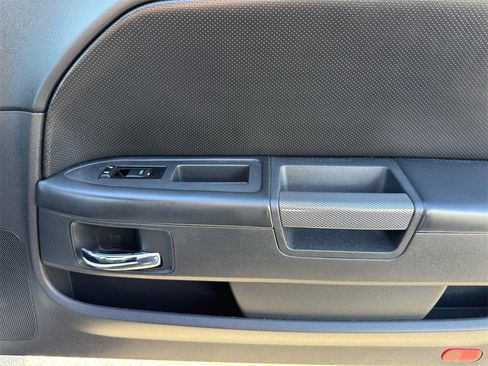 Used 2013 Dodge Challenger R/T Plus image 22