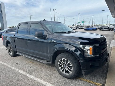 Used 2018 Ford F150 XLT w/ Equipment Group 302A Luxury RWD image 2