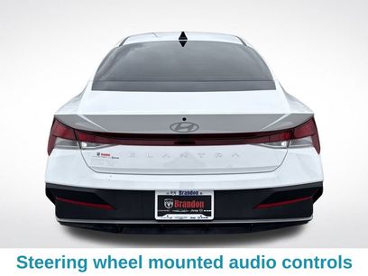 Used 2025 Hyundai Elantra SE