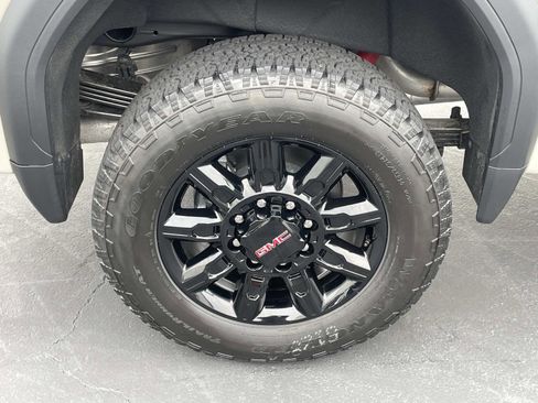 New 2026 GMC Sierra 2500 AT4 w/ AT4 Premium Plus Package image 30