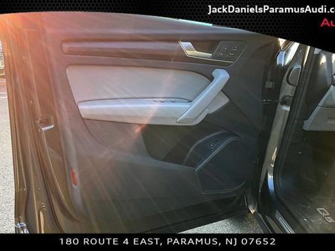 Certified 2023 Audi Q5 2.0T Premium w/ Convenience Package AWD/4WD image 15