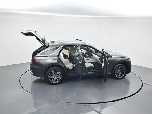 Used 2024 Genesis GV70 2.5T image 46