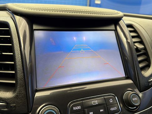 Used 2015 Chevrolet Impala LTZ FWD image 21