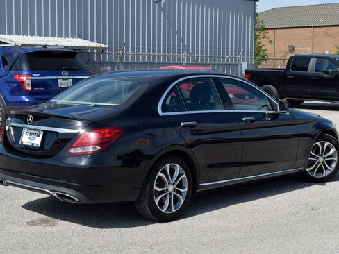 Used 2015 Mercedes-Benz C 300 Sedan image 3