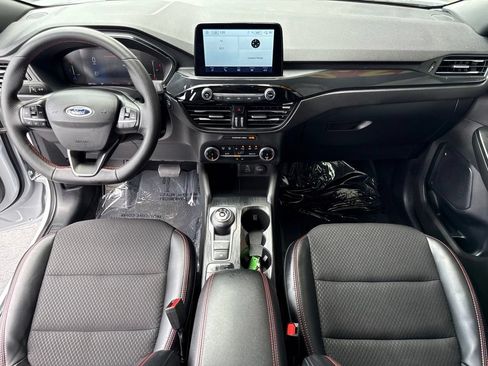 Used 2025 Ford Escape ST-Line FWD image 15
