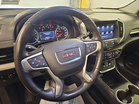 Used 2020 GMC Terrain SLT w/ Preferred Package image 11