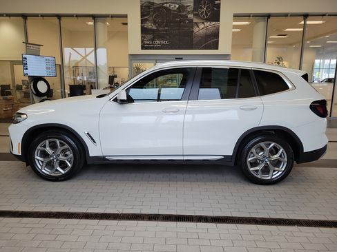 Used 2023 BMW X3 xDrive30i w/ Convenience Package AWD/4WD image 8