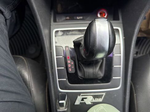 Used 2017 Volkswagen Passat 1.8T R-Line image 13