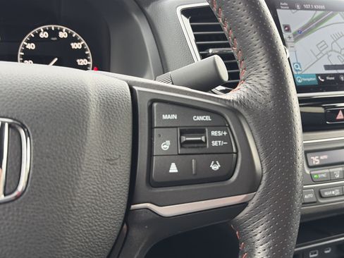 Used 2025 Honda Ridgeline TrailSport image 24