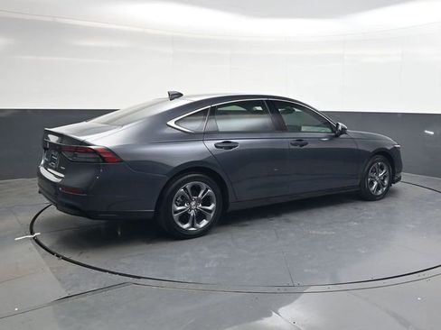 Used 2024 Honda Accord EX-L image 4