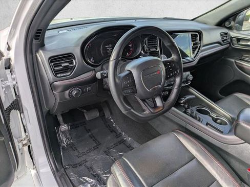 Used 2024 Dodge Durango GT image 10