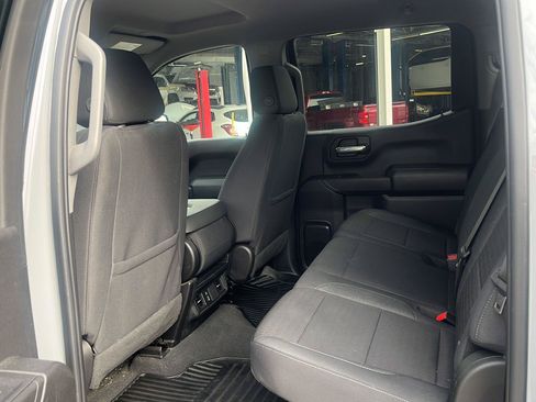 Used 2024 Chevrolet Silverado 1500 Custom AWD/4WD image 10