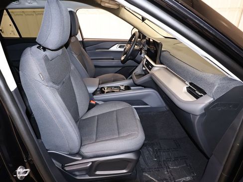 New 2026 Ford Explorer Active AWD/4WD image 16