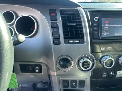 Used 2015 Toyota Sequoia Limited image 26