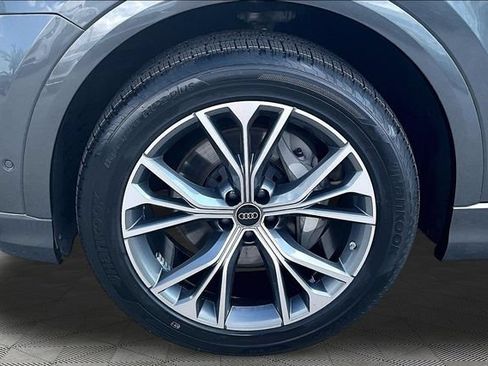 Used 2023 Audi Q8 Premium Plus AWD/4WD image 8