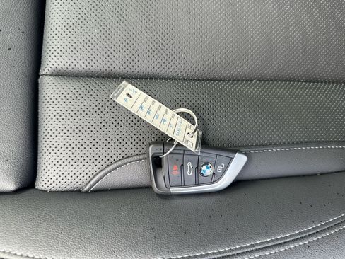 Used 2025 BMW M240i Coupe RWD image 45