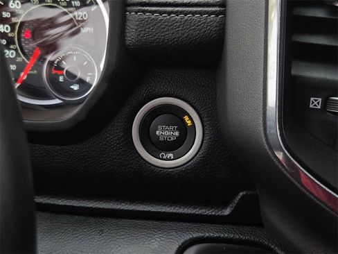 Used 2022 RAM 1500 Laramie w/ Sport Appearance Package image 33