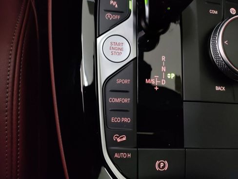 Used 2023 BMW X4 xDrive30i w/ M Sport Package image 25