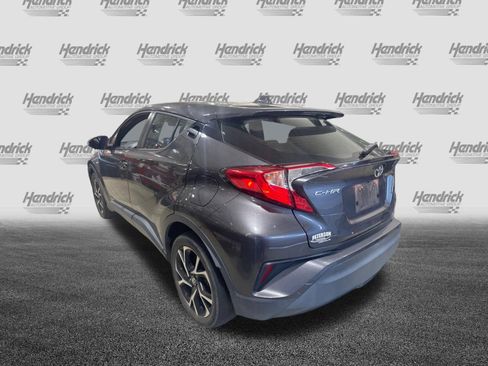 Used 2021 Toyota C-HR XLE image 8