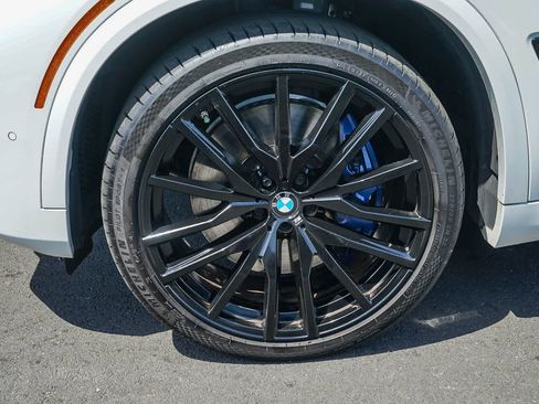 Used 2021 BMW X5 M50i w/ Premium Package AWD/4WD image 9