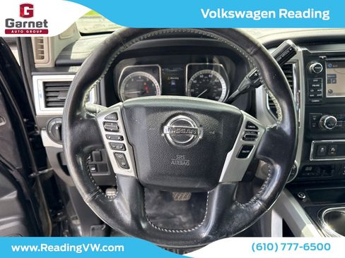 Used 2017 Nissan Titan PRO-4X w/ Pro-4x Convenience Package AWD/4WD image 15