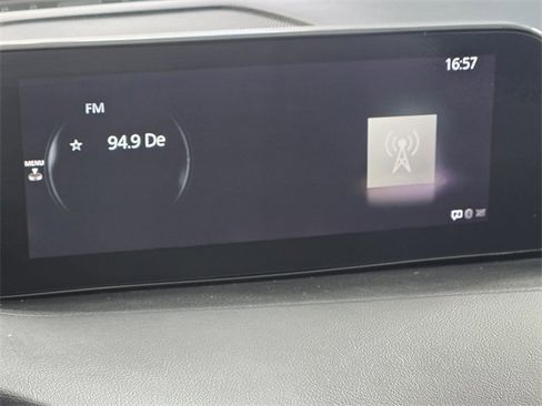 Used 2022 MAZDA MAZDA3 s image 20