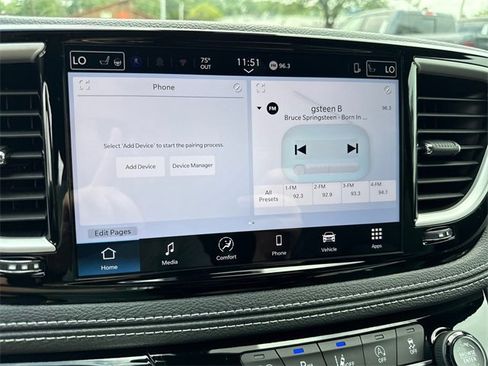 New 2025 Chrysler Pacifica Select image 21