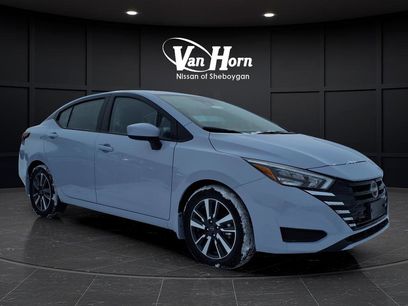 New 2025 Nissan Versa SV w/ Trunk Package