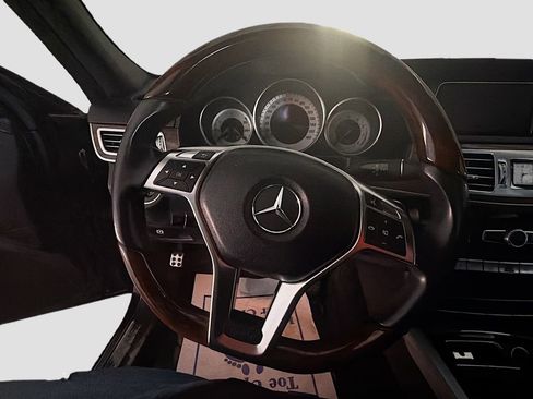 Used 2015 Mercedes-Benz E 350 4MATIC Wagon image 11