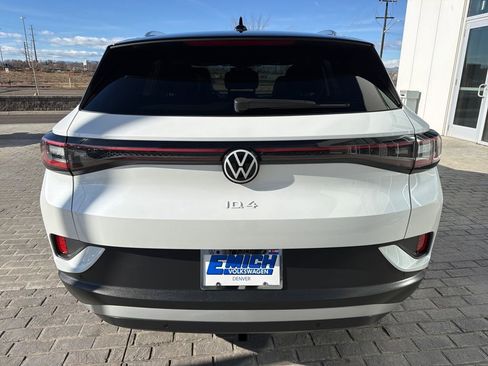 Certified 2023 Volkswagen ID.4 Pro S Plus image 4