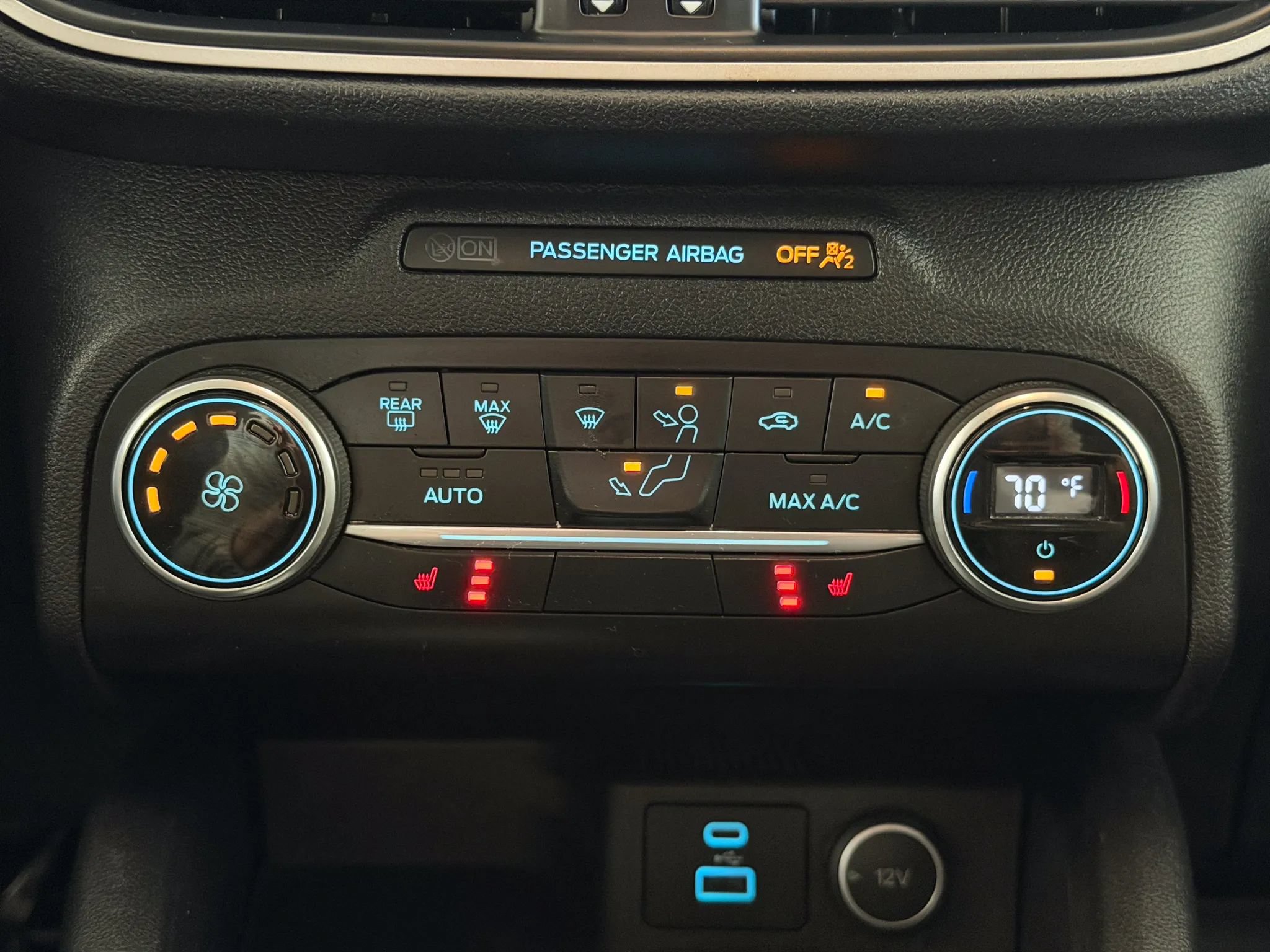 Used 2020 Ford Escape SE AWD/4WD image 28