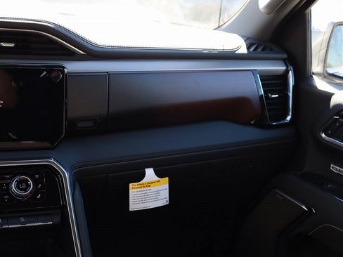 New 2026 GMC Sierra 1500 Denali w/ Technology Package image 23