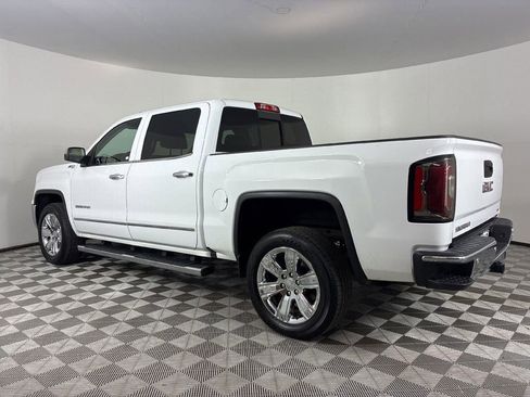Used 2018 GMC Sierra 1500 SLT image 3