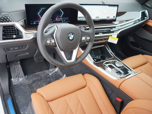 New 2026 BMW X5 sDrive40i w/ Premium Package image 12