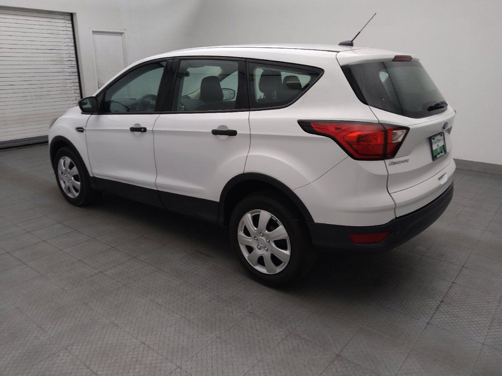 Used 2019 Ford Escape S FWD image 3