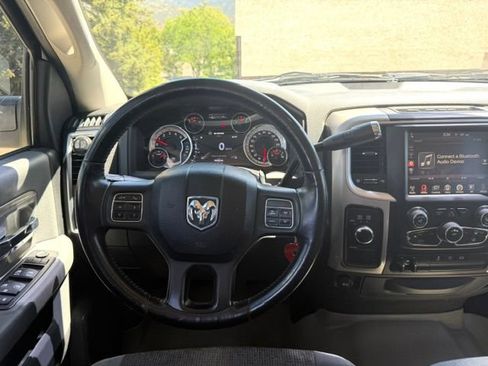Used 2014 RAM 2500 SLT w/ Luxury Group AWD/4WD image 14