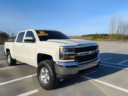 Used 2018 Chevrolet Silverado 1500 LT w/ All Star Edition RWD image 22