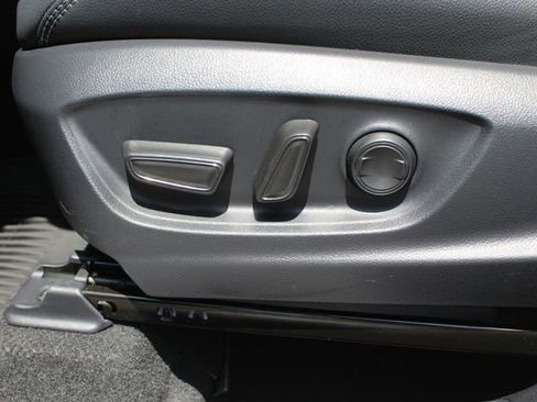 Certified 2026 Toyota Corolla Cross XLE w/ Convenience Package FWD image 44