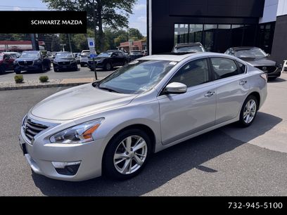Used 2014 Nissan Altima 2.5 SL w/ Technology Package