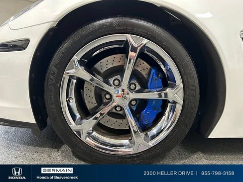Used 2011 Chevrolet Corvette Grand Sport w/ Preferred Equipment Group RWD image 13