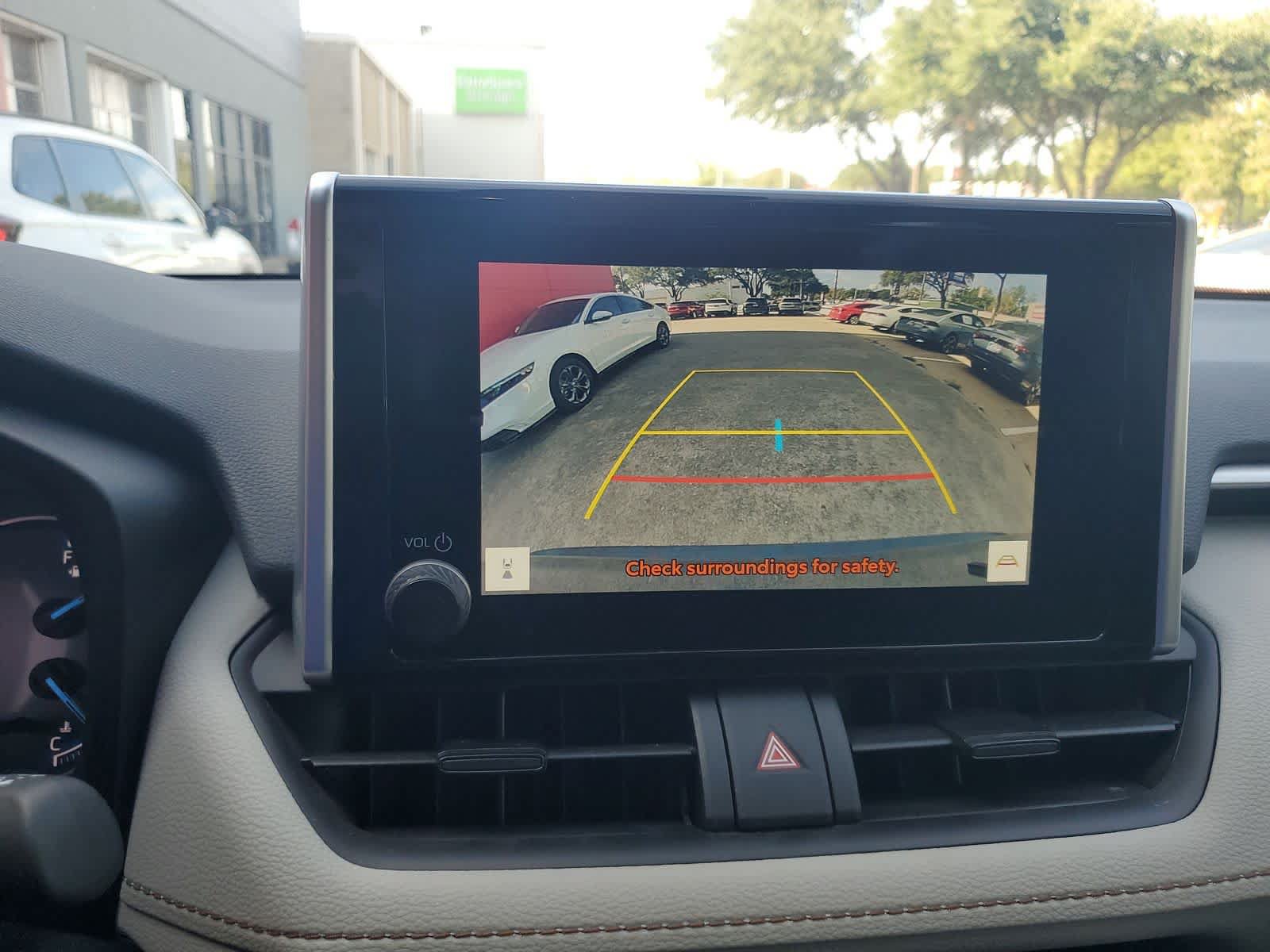 Used 2025 Toyota RAV4 XLE w/ Convenience Package AWD/4WD image 17