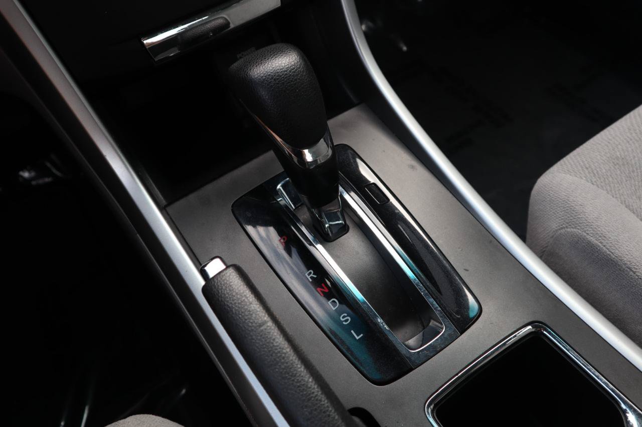 Used 2013 Honda Accord LX image 68