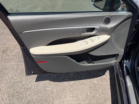 Used 2023 Hyundai Sonata SE w/ Cargo Package FWD image 9