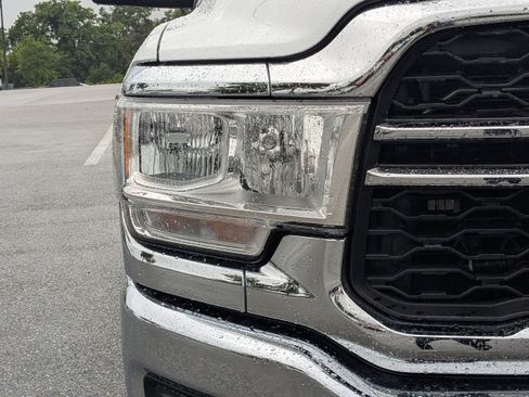 Certified 2022 RAM 2500 Tradesman AWD/4WD image 9