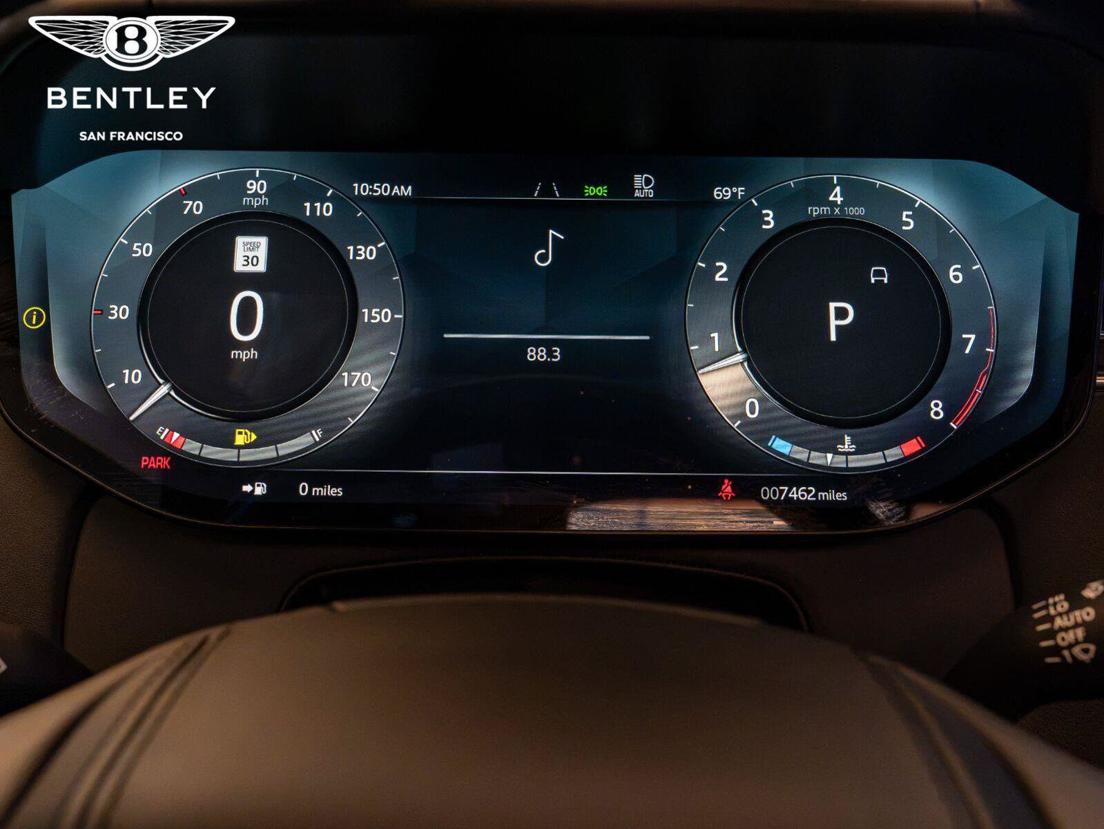 Used 2025 Land Rover Range Rover Autobiography AWD/4WD image 13